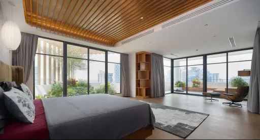 Image No.2-4 Bed Property for sale