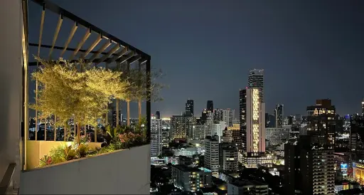 Image No.8-4 Bed Property for sale