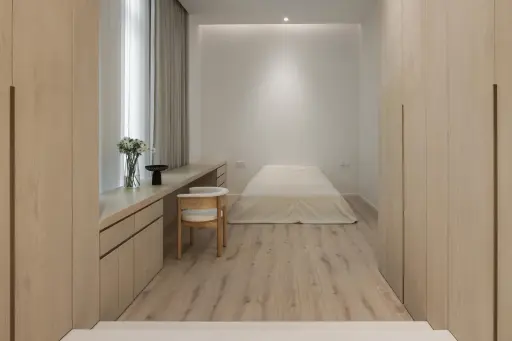 Image No.6-4 Bed Property for sale