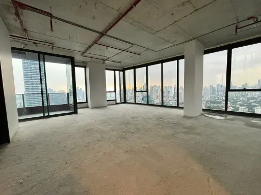 Image No.9-3 Bed Property for sale