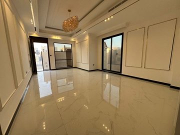 rhfdyonqqtn6uskaggxhtnes-1