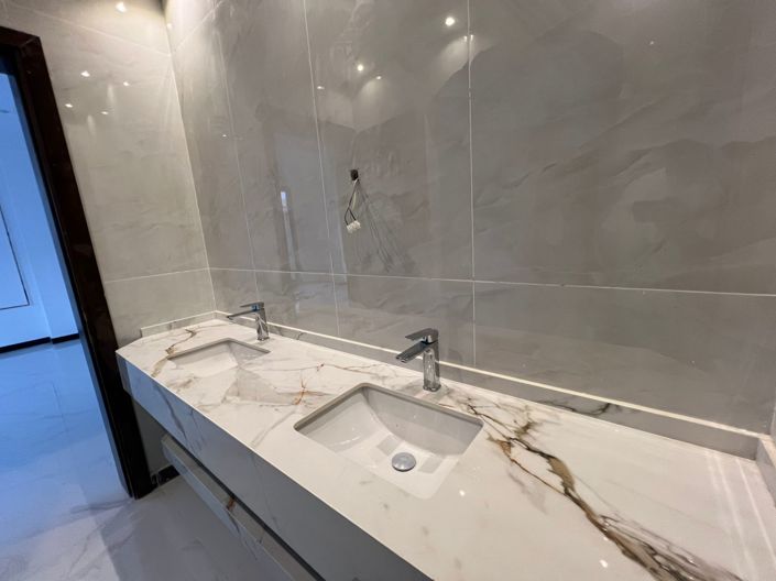 Image No.7-6 Bed Property for sale