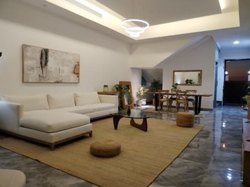 qvw1ryvlovnzzxg3kmnzjvvhshi-2