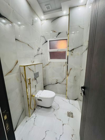 Image No.6-5 Bed Property for sale