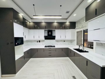 hbgviass9u2kpmfbz5jz1njk00-1