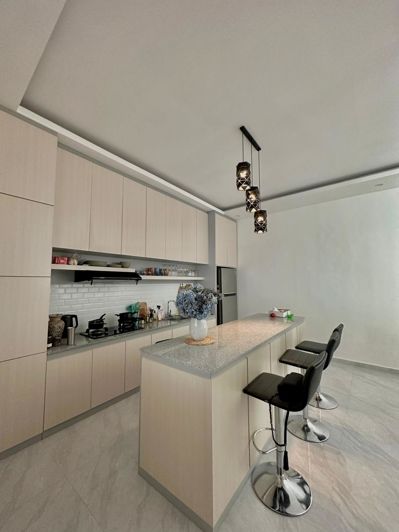 Image No.5-4 Bed Property for sale