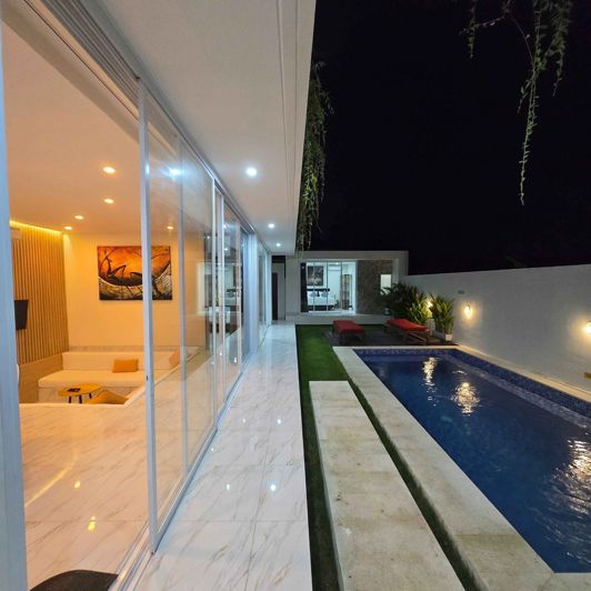 Image No.7-4 Bed Property for sale