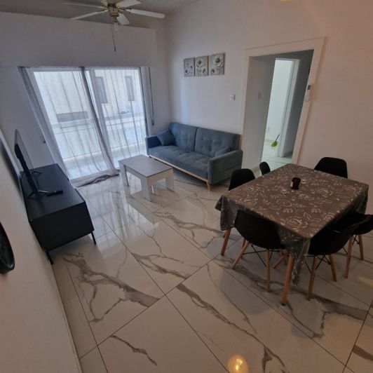 Image No.2-1 Bed Property for sale