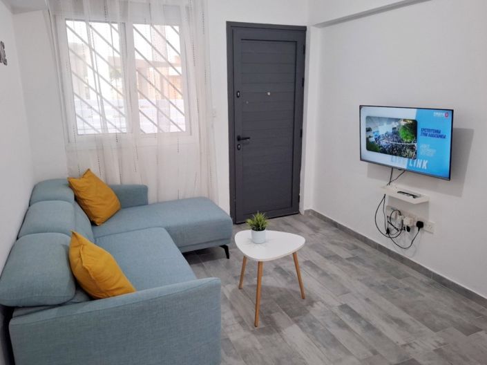 Image No.2-1 Bed Property for sale