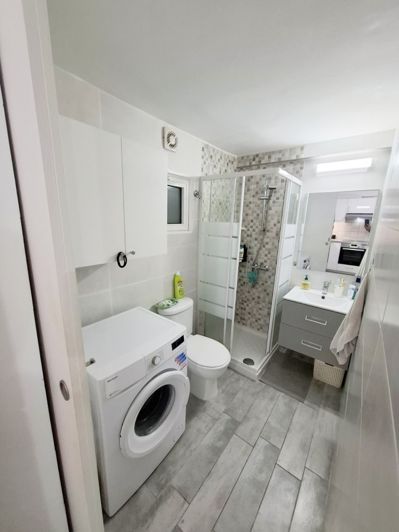 Image No.6-1 Bed Property for sale