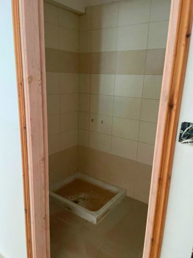 Image No.4-1 Bed Property for sale