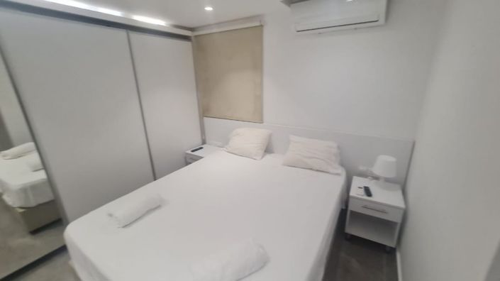 Image No.7-2 Bed Property for sale