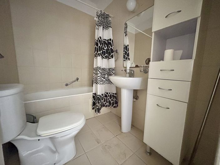 Image No.7-1 Bed Property for sale