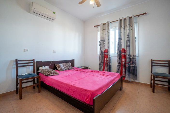 Image No.9-Propriété de 1 chambre à vendre à Universal