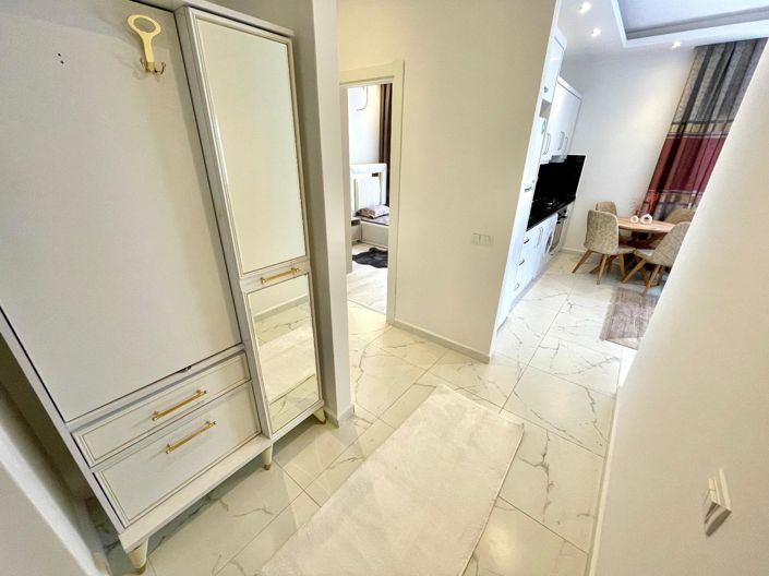 Image No.4-2 Bed Property for sale