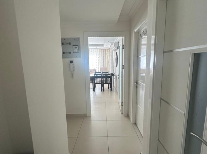 Image No.2-2 Bed Property for sale