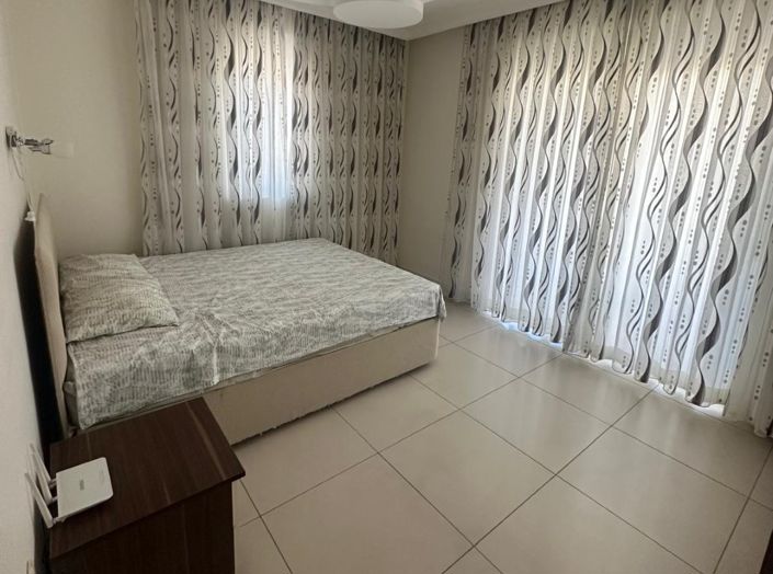 Image No.6-2 Bed Property for sale