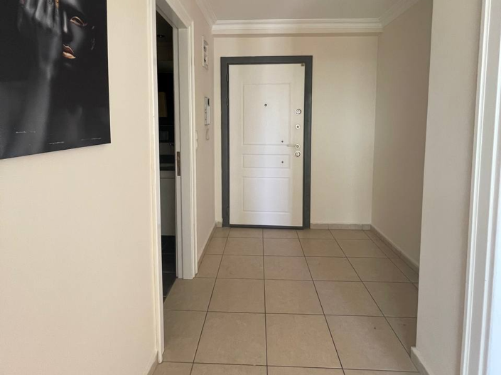 Image No.6-1 Bed Property for sale