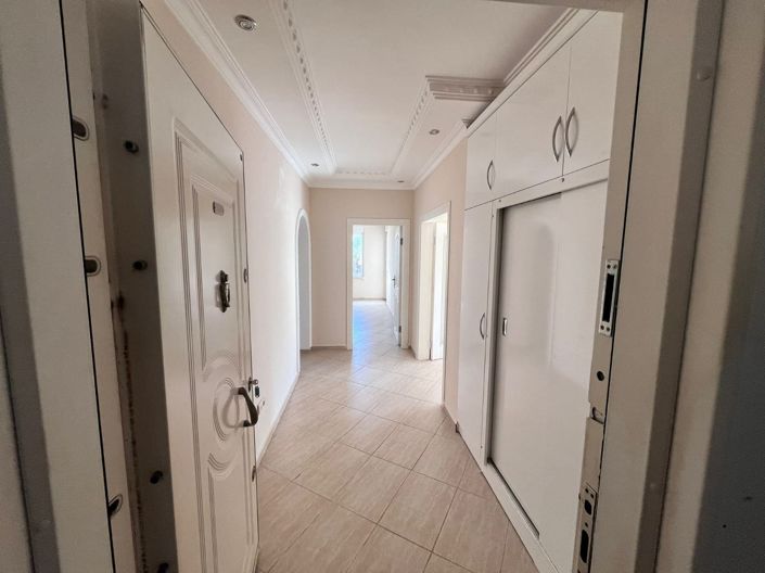 Image No.2-2 Bed Property for sale