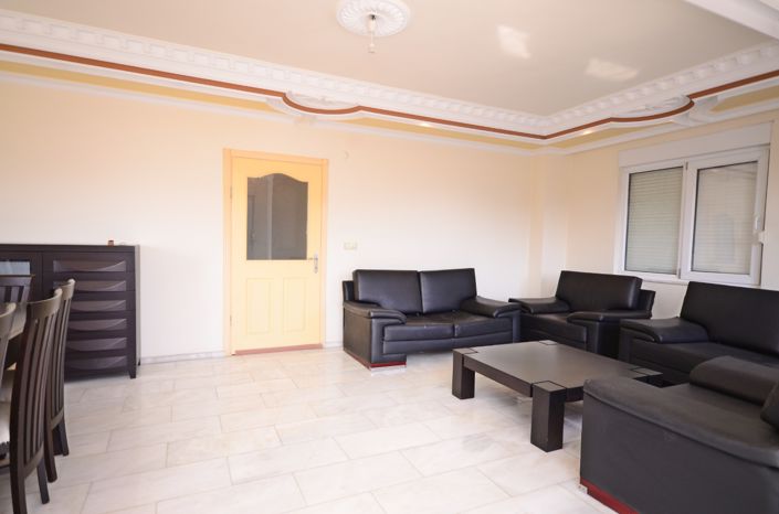 Image No.5-3 Bed Property for sale