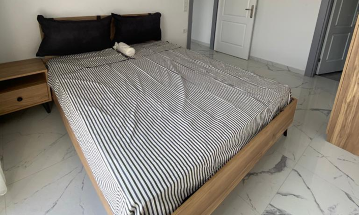 Image No.6-3 Bed Property for sale