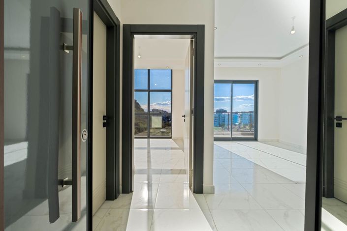 Image No.2-1 Bed Property for sale