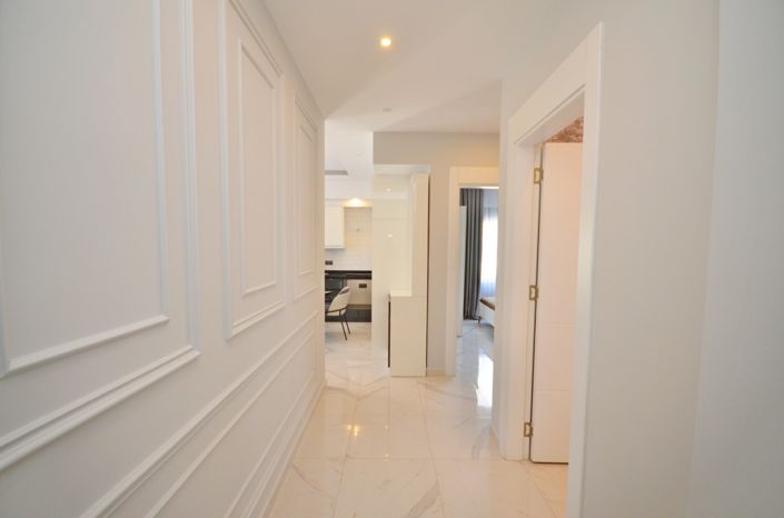 Image No.2-2 Bed Property for sale