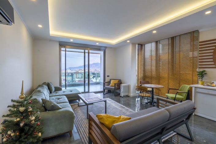 Image No.3-3 Bed Property for sale