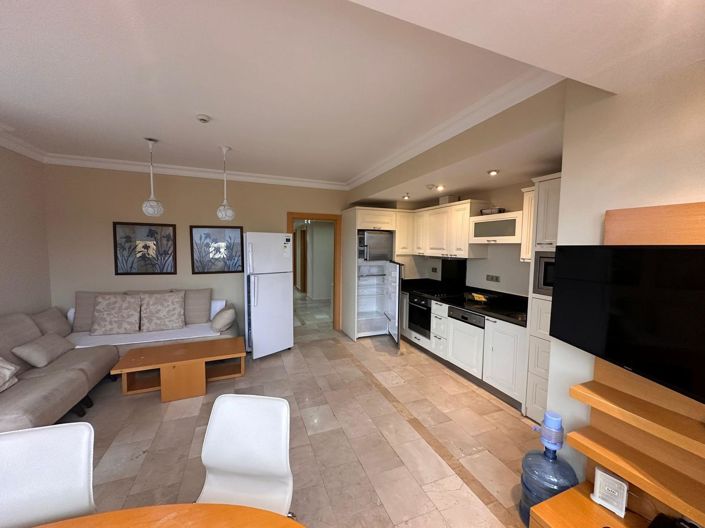 Image No.5-3 Bed Property for sale