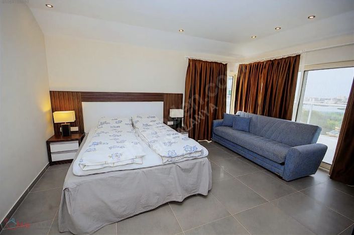 Image No.9-4 Bed Property for sale