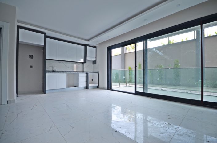 Image No.4-2 Bed Property for sale