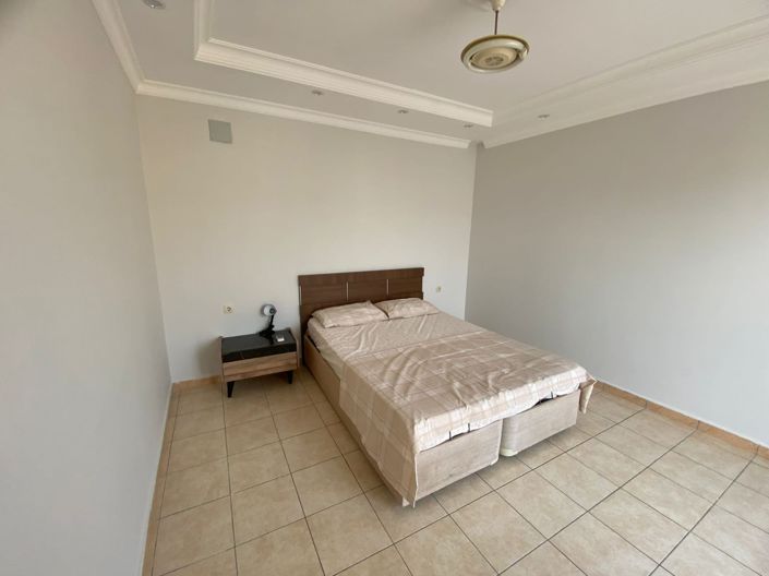 Image No.7-4 Bed Property for sale