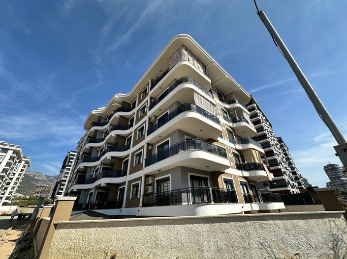 Image No.10-1 Bed Property for sale