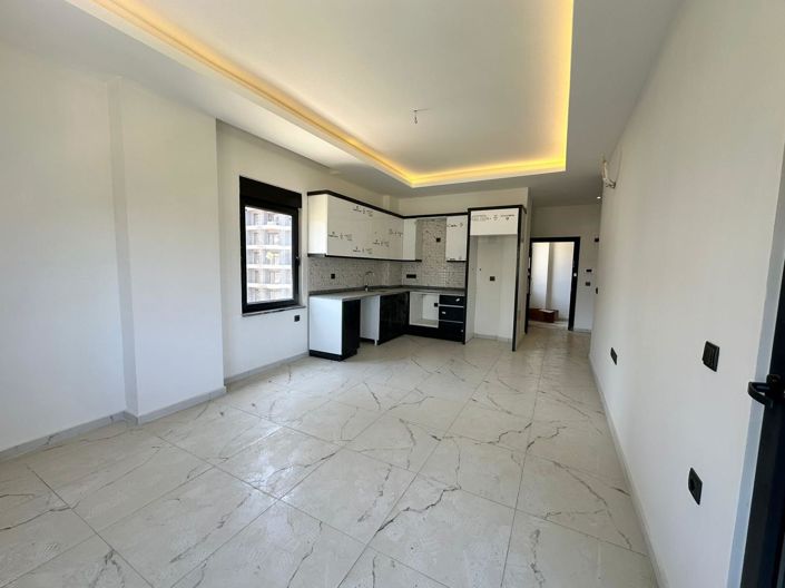 Image No.4-1 Bed Property for sale