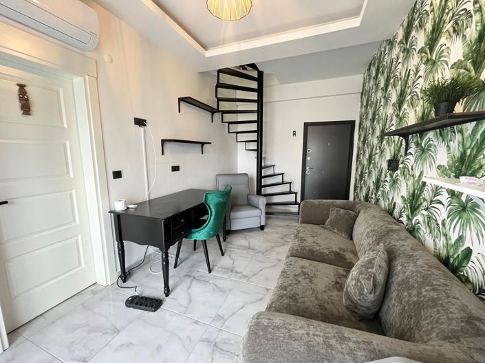 Image No.10-3 Bed Property for sale