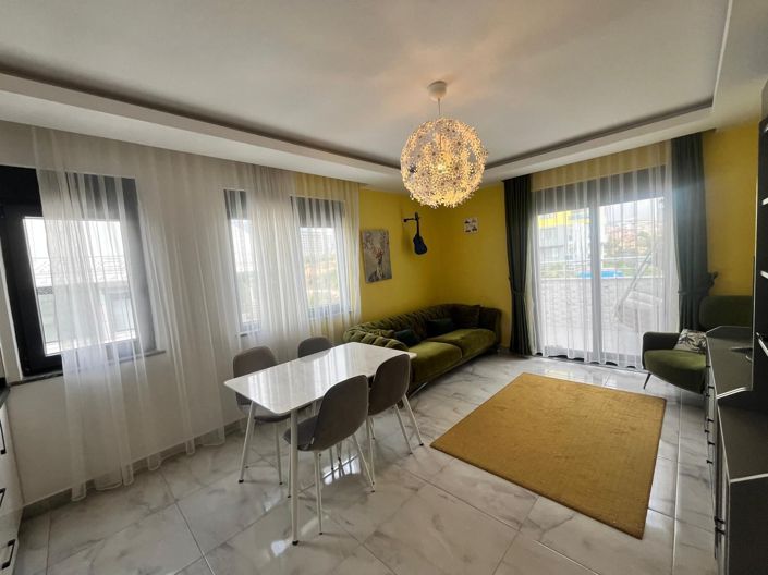 Image No.3-3 Bed Property for sale