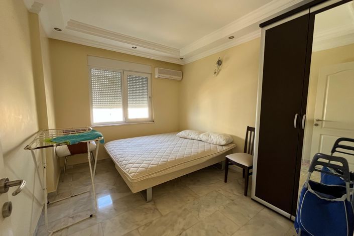 Image No.8-4 Bed Property for sale