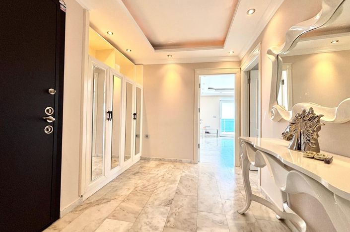 Image No.2-2 Bed Property for sale