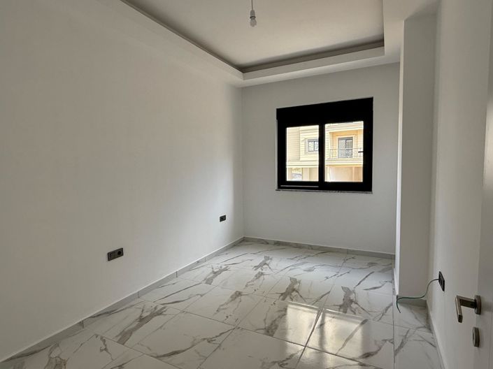 Image No.7-1 Bed Property for sale