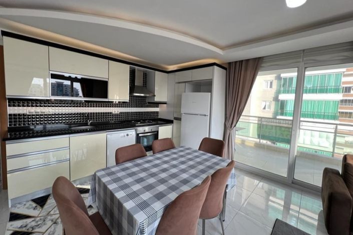 Image No.5-2 Bed Property for sale