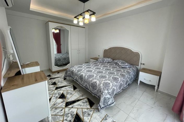 Image No.7-2 Bed Property for sale