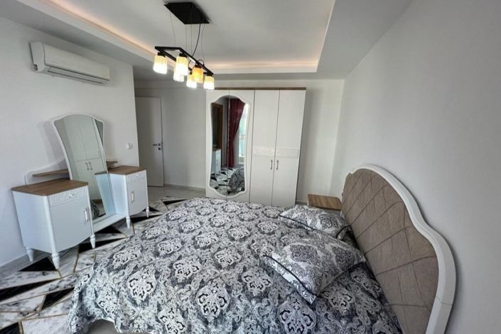 Image No.8-2 Bed Property for sale