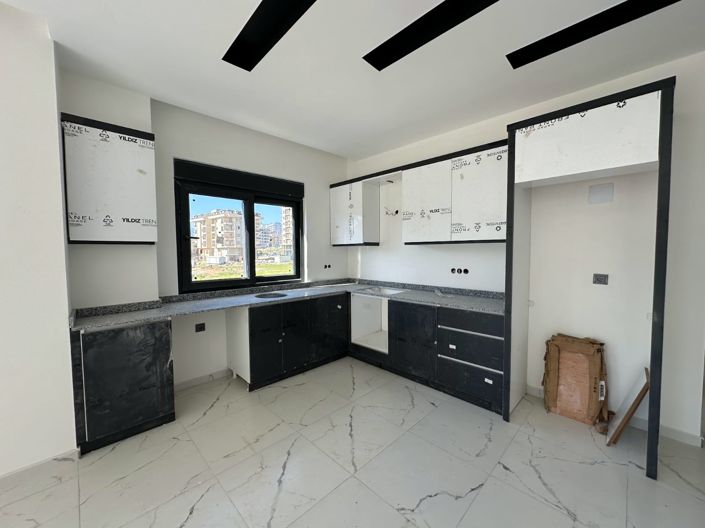 Image No.6-2 Bed Property for sale