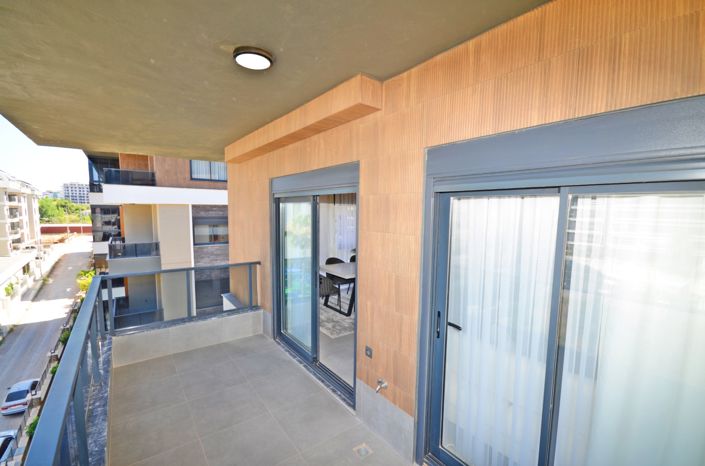 Image No.7-3 Bed Property for sale