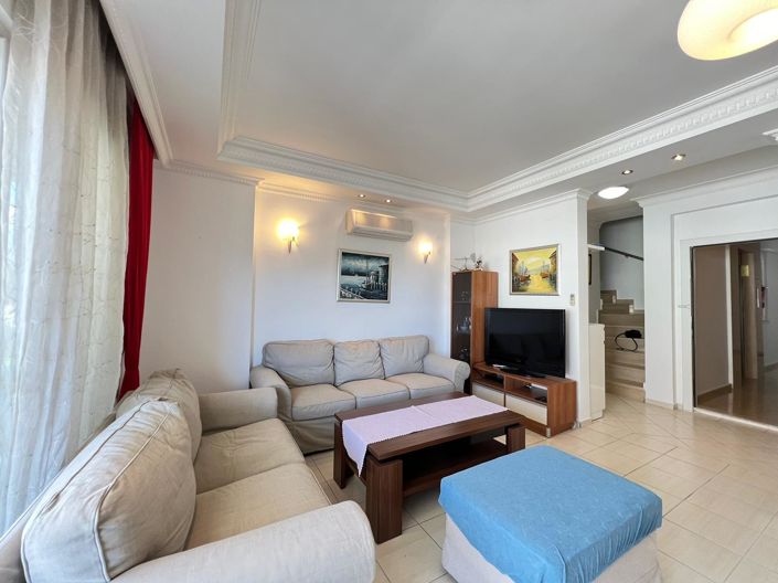 Image No.3-4 Bed Property for sale