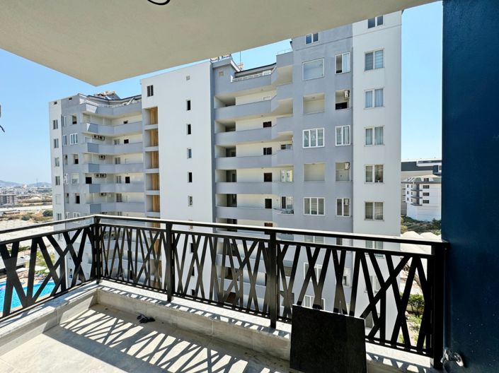 Image No.7-1 Bed Property for sale