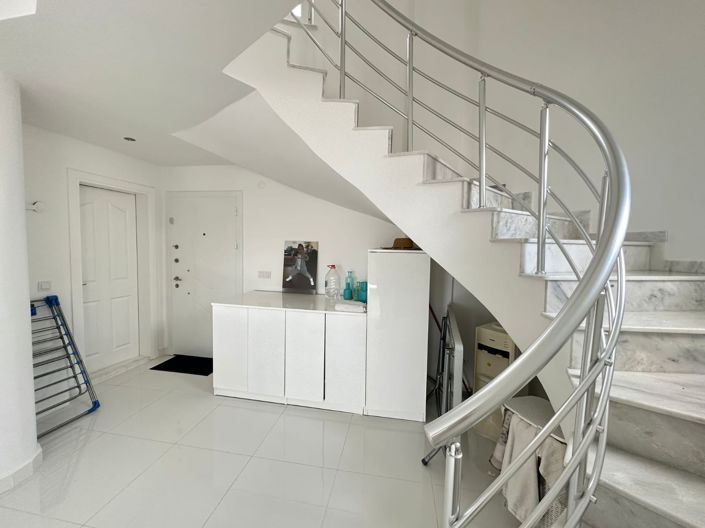 Image No.4-Propriété de 5 chambres à vendre à Alanya