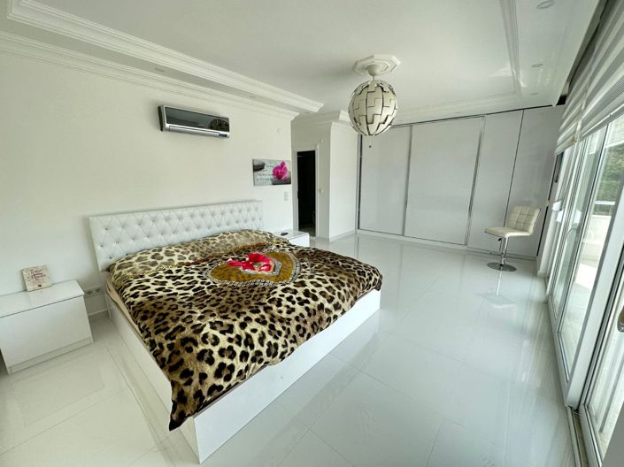 Image No.7-Propriété de 5 chambres à vendre à Alanya