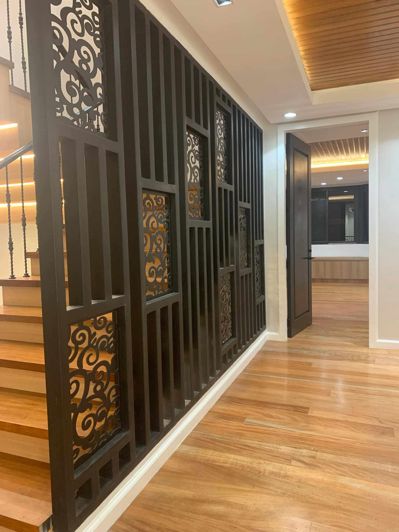 Image No.2-6 Bed Property for sale