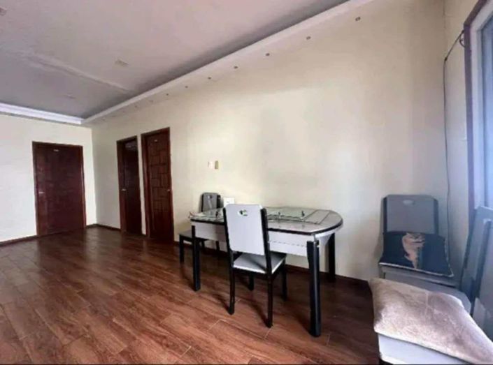 Image No.5-7 Bed Property for sale